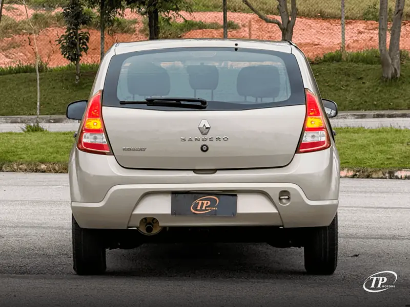 Sandero - Foto